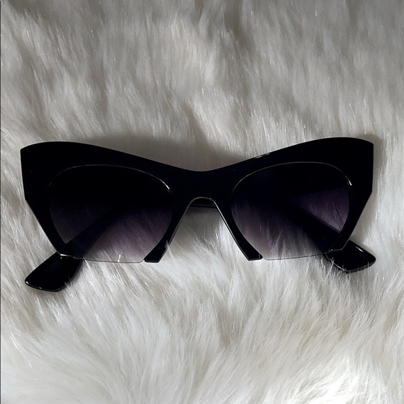 2 for $22 Sunglasses - Picture 2 of 5